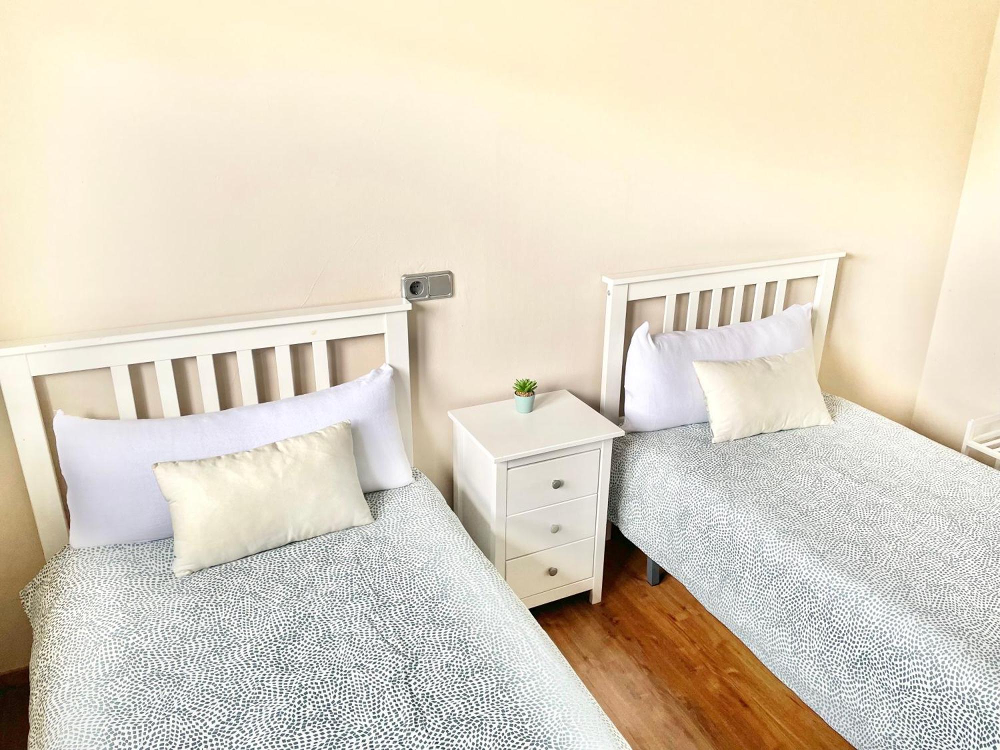 Atico El Trasgu Apartment Raices Nuevo Luaran gambar